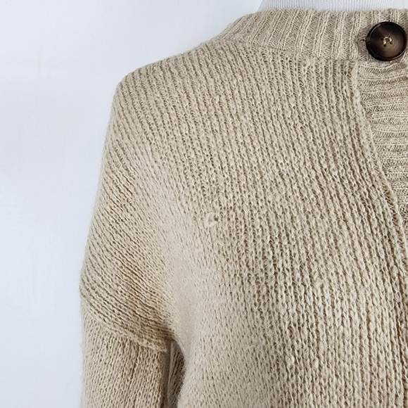 New Nasty Gal Knit Crop Top Cardigan Button Up Tan Festive Holiday Sweater Small - Picture 7 of 16